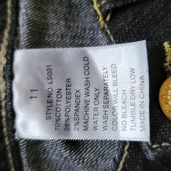 Lucaya Jean with gold detailing - Picture 3 of 9